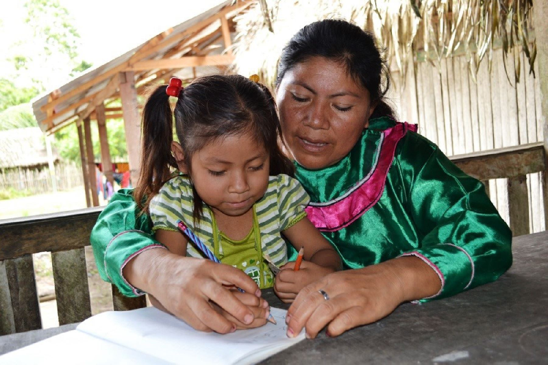 Elena Burga: Las lenguas maternas que el Perú debe proteger